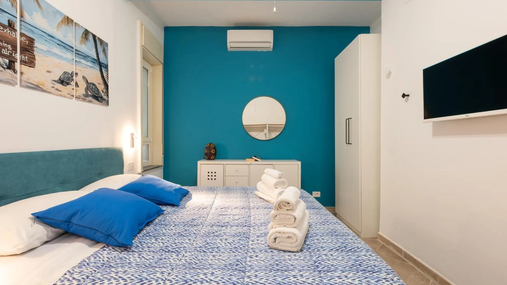 Case de vacanță Lussy Beach House Rifugio Sul Mare Casatuabari Italia